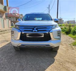 ميتسوبيشي باجيرو سبورت